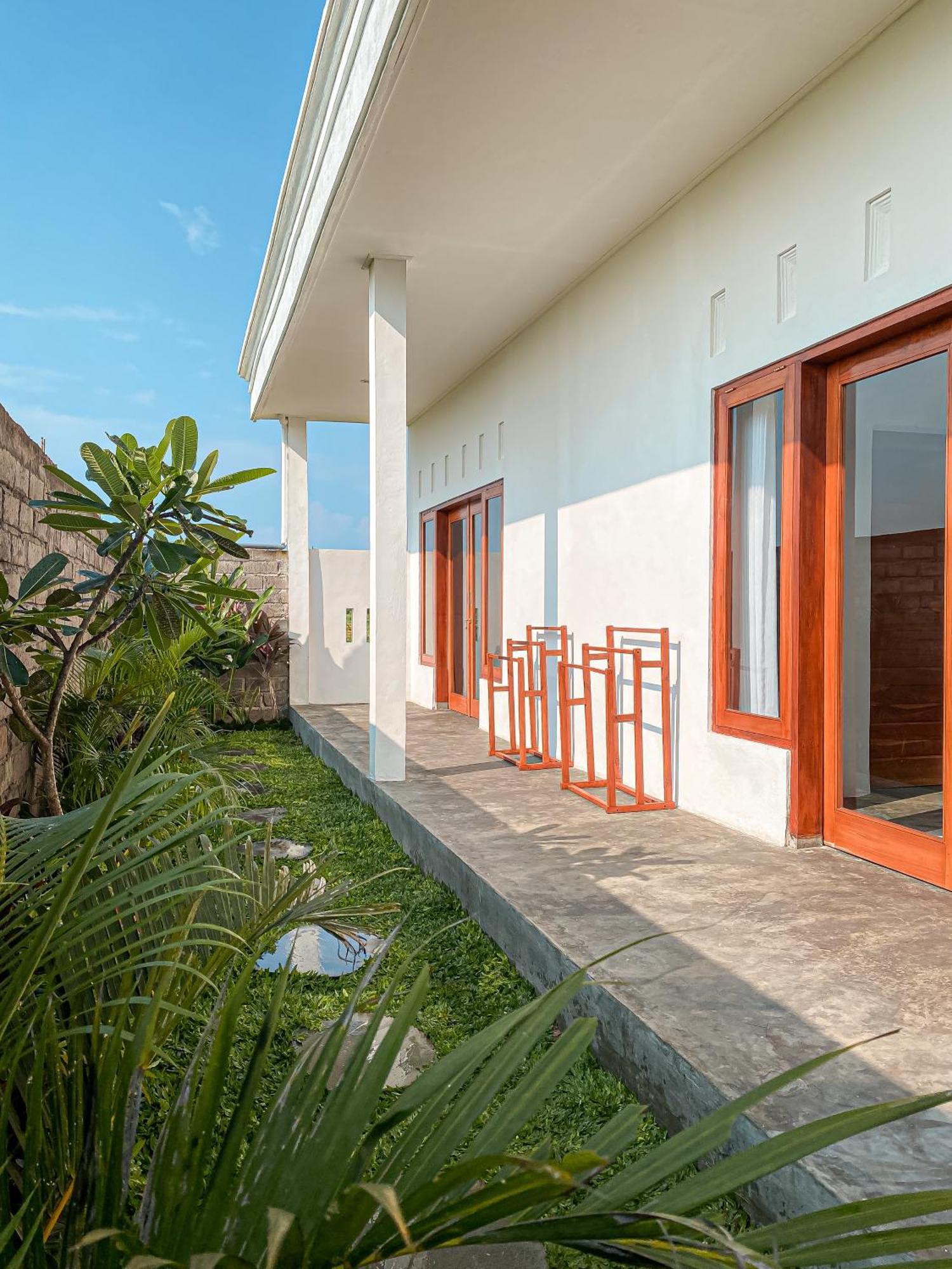 Turtle House Surf & Stay Airsatang ภายนอก รูปภาพ